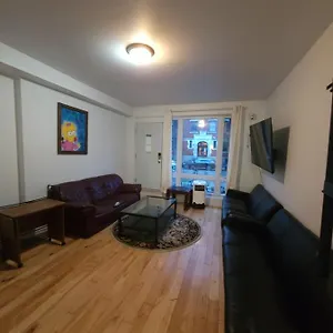 Full Kitchen - High Speed Internet - Beautiful Room , Montreal Canada