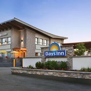 Days By Wyndham East Hotel Montréal