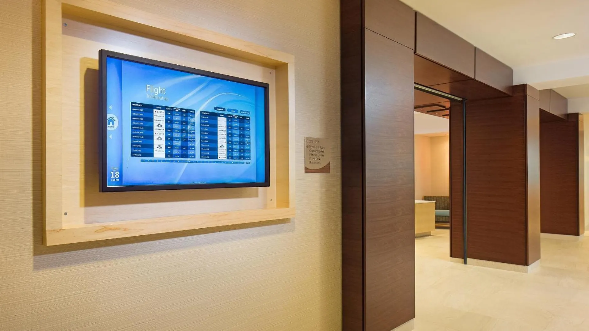 Fairfield Inn & Suites By Marriott Calgary Downtown Hotel
