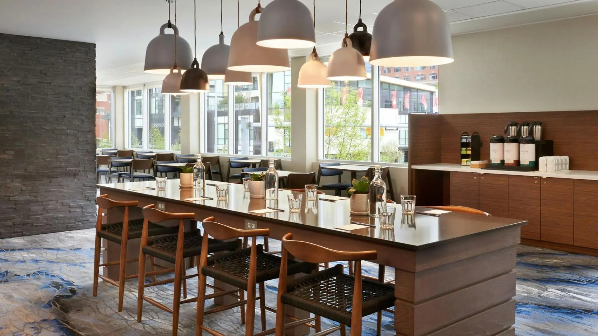 Fairfield Inn & Suites By Marriott Calgary Downtown
