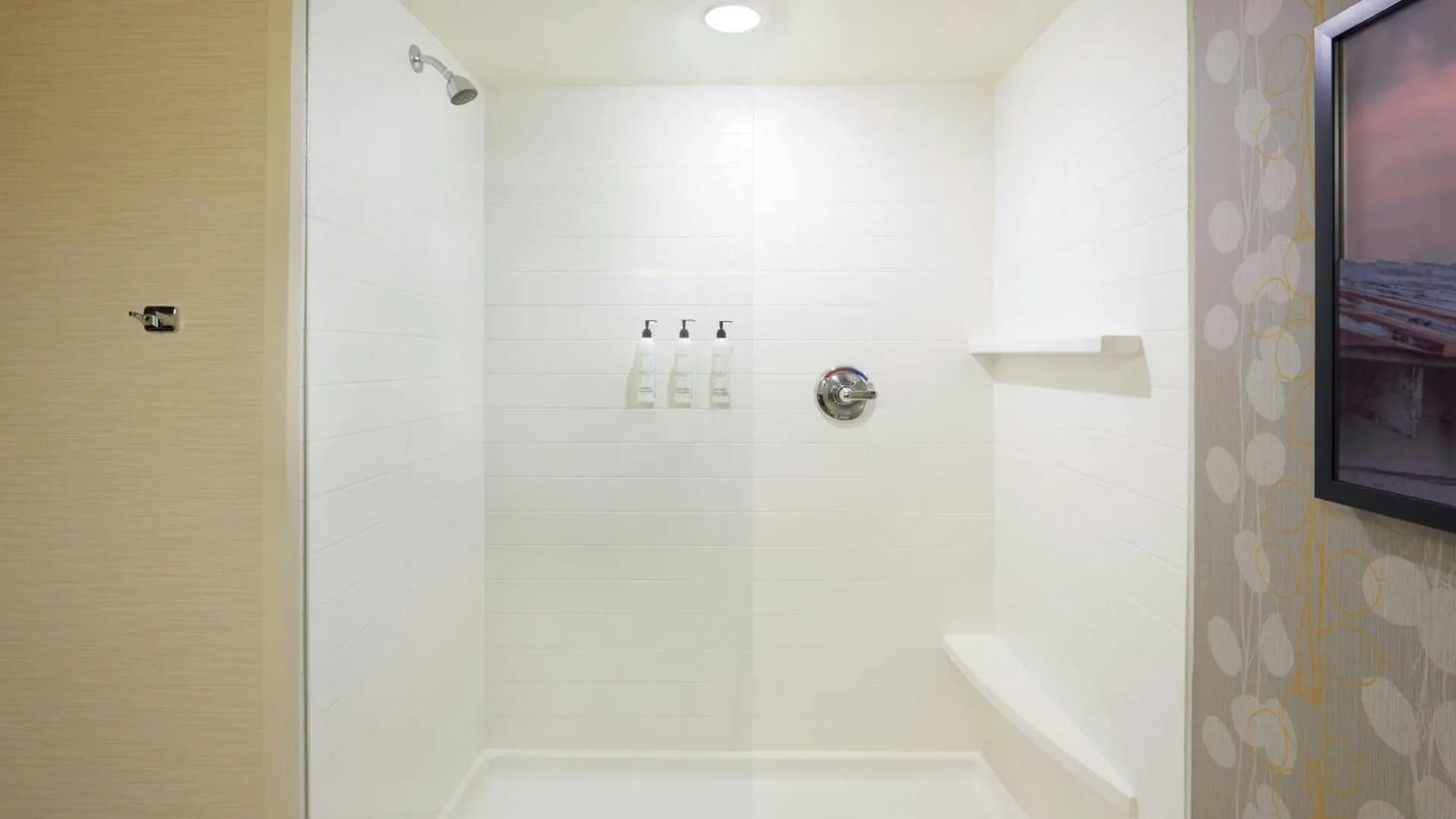 Fairfield Inn & Suites By Marriott Calgary Downtown 3*,  Canada