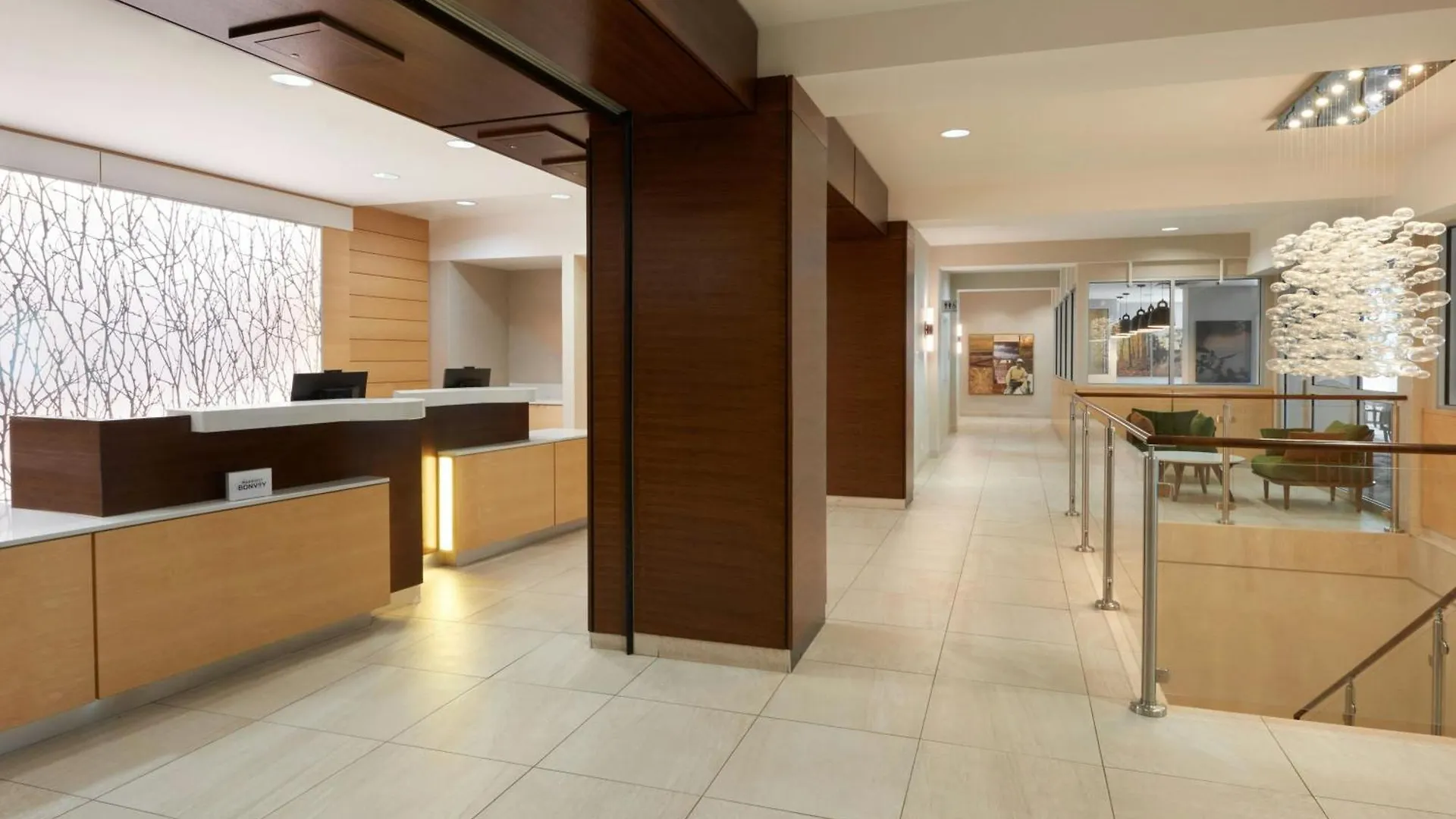 Fairfield Inn & Suites By Marriott Calgary Downtown Hotel