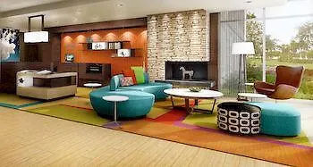 Fairfield Inn & Suites By Marriott Calgary Downtown Hotel